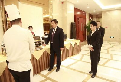 商丘維景國際大酒店圓滿完成市人大五屆二次會(huì)議接待與餐飲管理任務(wù)